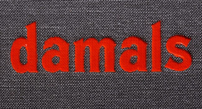 max-liebscher_dresden-ar-thesis_embossing-detail