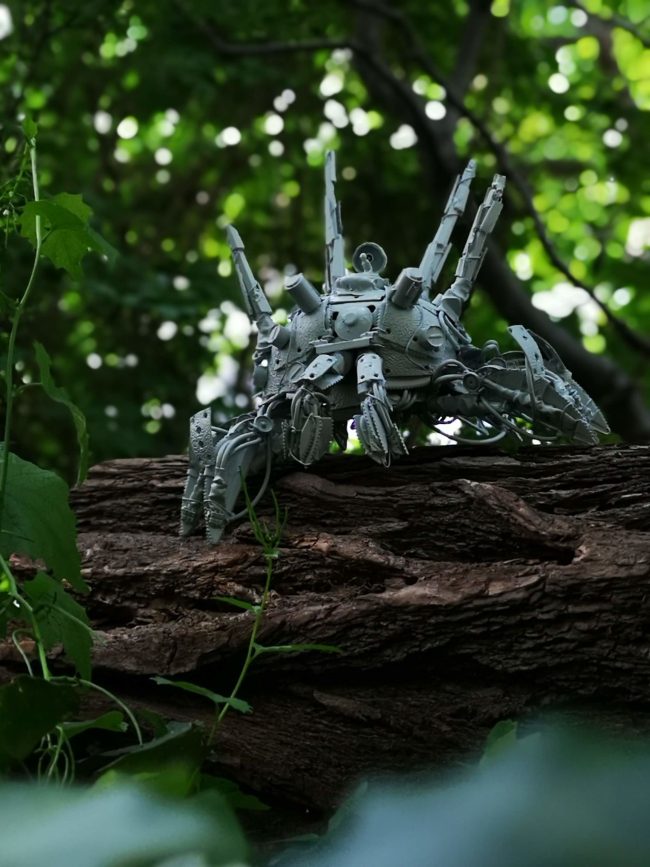 maxliebscher_kitbashing_mechsofmay2019_spidercomm_7_small